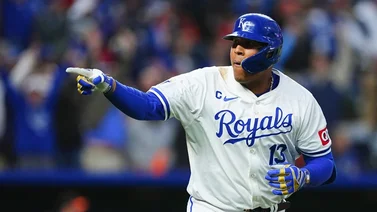 MLB: Salvador Pérez se mide ante uno de sus rivales favoritos (+Estadísticas)