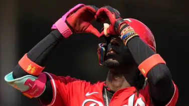 MLB: ¡Dúo dominicano! Elly De La Cruz y Jeimer Candelario la sacan y causan sensación en Cincinnati (+Video) MLB: ¡Dúo dominicano! Elly De La Cruz y Jeimer Candelario la sacan y causan sensación en Cincinnati (+Video)