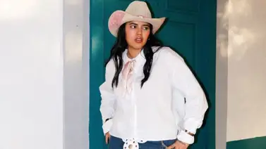 Mari llega a los Premios Juventud 2024 Mari llega a los Premios Juventud 2024