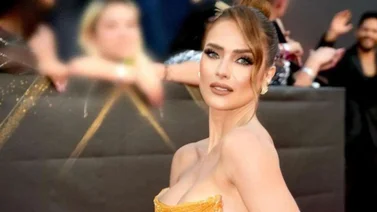 El intenso sofoque que provoca Kimberly Dos Ramos con diminuto y peligroso bikini 