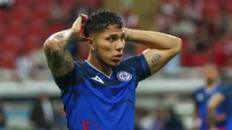 Carlos Salcedo enfrenta problemas con la justicia por el asesinato de su hermana