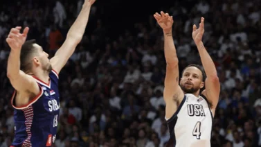 ¡Hora de cocinar para el Chef! Stephen Curry muestra su arsenal ofensivo en la paliza propinada a Nikola Jokic