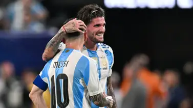 Rodrigo De Paul revela lo que sintieron los jugadores al ver llorar a Lionel Messi Rodrigo De Paul revela lo que sintieron los jugadores al ver llorar a Lionel Messi