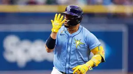 MLB: Isaac Paredes castigó a Cortés y amplió ventaja ante Yankees (+video)