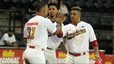 LMBP: ¡Ya son tres! Senadores de Caracas volvió a salir campeón (+Detalles) LMBP: ¡Ya son tres! Senadores de Caracas volvió a salir campeón (+Detalles)