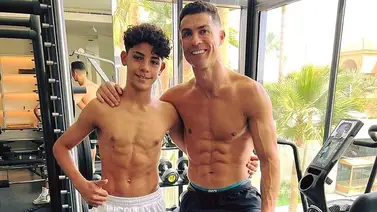 Hijo de Cristiano Ronaldo quiere emular a su padre de esta manera para conseguir el éxito (+Video) Hijo de Cristiano Ronaldo quiere emular a su padre de esta manera para conseguir el éxito (+Video)
