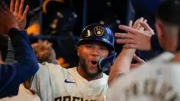 MLB: Jackson Chourio conecta su jonrón más descomunal de la temporada (+Video)