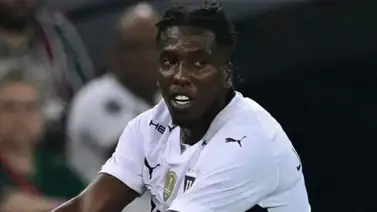 Jan Hurtado es expulsado en Brasil tras protagonizar esta dura entrada (+Video) Jan Hurtado es expulsado en Brasil tras protagonizar esta dura entrada (+Video)