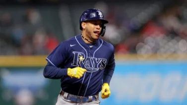 MLB: Dominicano José Siri estremece el Yankee Stadium con este enorme cuadrangular