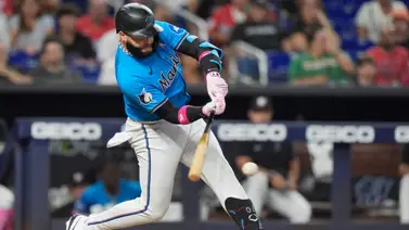 MLB: Emmanuel Rivera Brilla en la Defensa de los Marlins (+Video) MLB: Emmanuel Rivera Brilla en la Defensa de los Marlins (+Video)