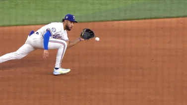 MLB: Jonathan Ornelas se vistió de gala en la ofensiva del campocorto (+Vídeo)