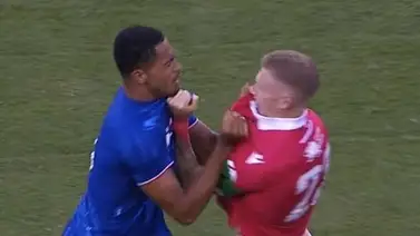 ¡A los golpes! Este jugador del Chelsea perdió los papeles a los dos minutos de un amistoso (+Video) ¡A los golpes! Este jugador del Chelsea perdió los papeles a los dos minutos de un amistoso (+Video)