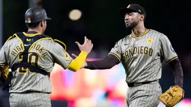 MLB: Mánager de Padres explica por qué Robert Suárez ha sido utilizado sin oportunidad de salvar (+Video) MLB: Mánager de Padres explica por qué Robert Suárez ha sido utilizado sin oportunidad de salvar (+Video)