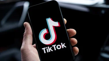 Acusan a TikTok de recopilar información personal de sus usuarios