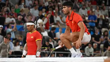 Rafael Nadal y Carlos Alcaraz avanzan a Cuartos de Final en los Juegos Olímpicos Rafael Nadal y Carlos Alcaraz avanzan a Cuartos de Final en los Juegos Olímpicos