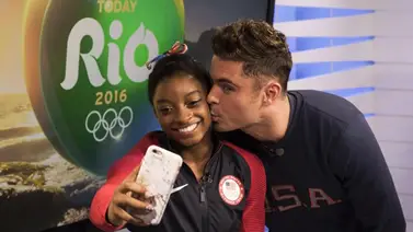 Zac Efron dedicó importante mensaje a su enamorada Simone Biles