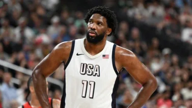 Juegos Olímpicos: ¡Ni el MVP se salva! Joel Embiid no vio acción ante Sudán del Sur por esta razón