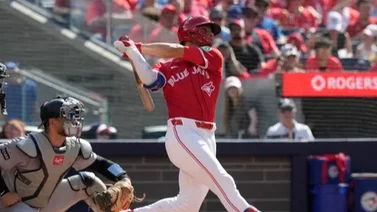MLB: Andrés Giménez estremece Toronto con sensacionales registros al bate (+video)
