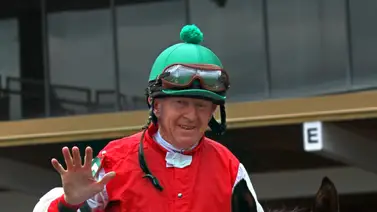 Perry Wayne con 70 años tiene nueve montas esta semana y se acerca al récord mundial Perry Wayne con 70 años tiene nueve montas esta semana y se acerca al récord mundial