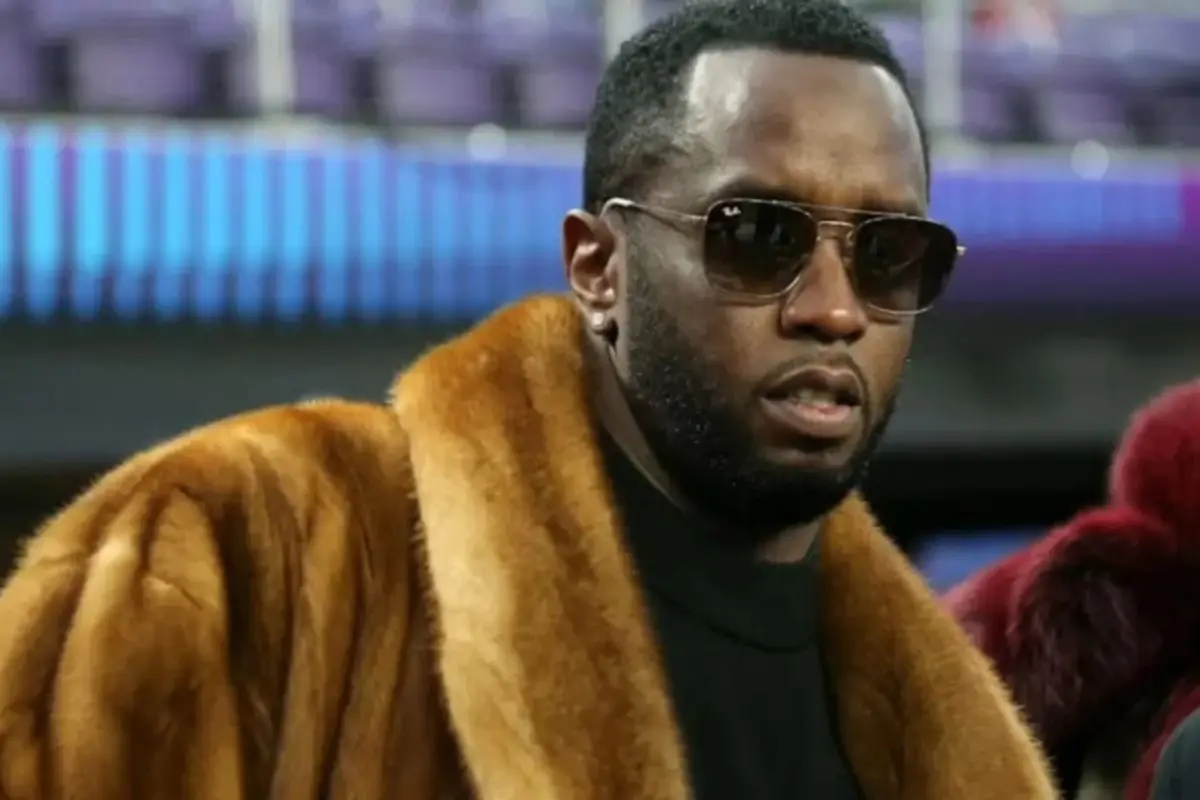 Sean “Diddy” Combs es declarado “no culpable” y así lo celebró en la corte