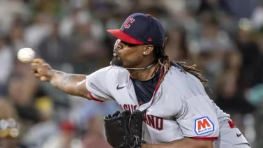 Por esta razón dominicano Luis Ortiz está siendo investigado por MLB