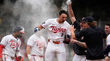 MLB: Mellizos dejan en el terreno a los Rays con toque de bola perfecto (+Video)