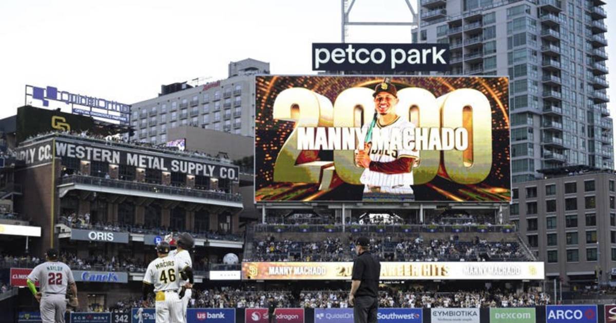 MLB: Manny Machado logra hito de los 2.000 imparables en su carrera ...