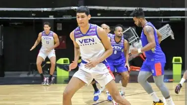 Gigante venezolano de 2,18 metros elegido en el Draft de la NBA G-League Gigante venezolano de 2,18 metros elegido en el Draft de la NBA G-League