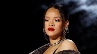 Rihanna se despide de su padre en una ceremonia privada (+Fotos)