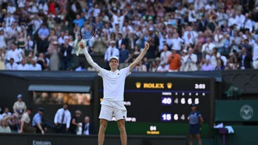 ¡Venganza! Jannik Sinner remonta ante Alcaraz y se consagra en Wimbledon