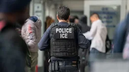 Trump suspende redadas migratorias en sectores clave por esta razón 
