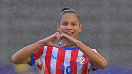 Claudia Martinez supera a Deyna Castellanos en este renglón 