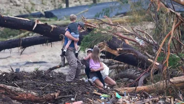 Inundaciones en Texas: Asciende 130 muertos y continúa la búsqueda de desaparecidos 