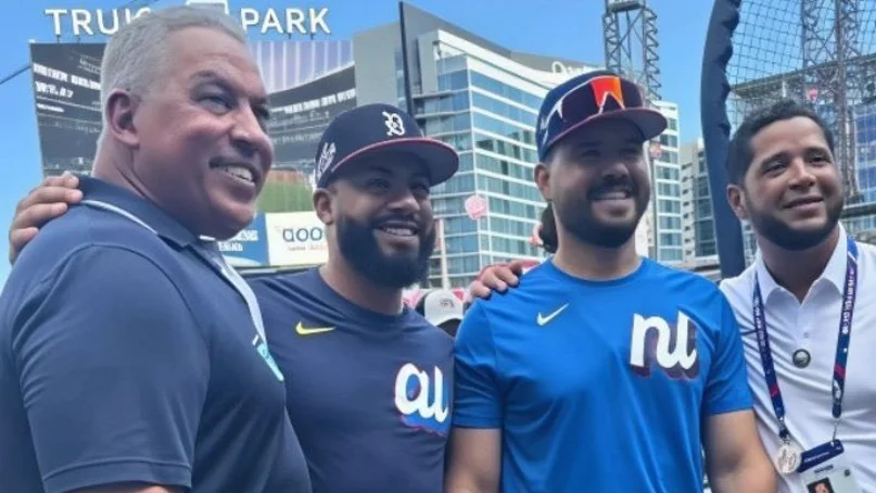 MLB: Andrés Galarraga es homenajeado al lanzar la primera bola del All Star Game (+video)