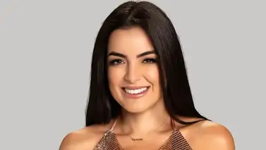 Daniella Navarro muestra su cuerpo sin filtros Daniella Navarro muestra su cuerpo sin filtros