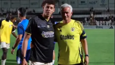 ¡Atención vinotinto! Venezolano levanta comentarios tras jugar y sorprender al propio José Mourinho  ¡Atención vinotinto! Venezolano levanta comentarios tras jugar y sorprender al propio José Mourinho