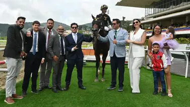 Carlos Luis Uzcátegui sigue por el camino del triunfo en el segundo meeting de entrenadores en La Rinconada  Carlos Luis Uzcátegui sigue por el camino del triunfo en el segundo meeting de entrenadores en La Rinconada