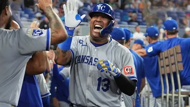 MLB: Salvador Pérez empieza su cuenta regresiva rumbo a una marca histórica para criollos