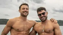 Zac Efron y su hermano seducen Instagram mientras juegan golf (+Video)