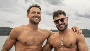 Zac Efron y su hermano seducen Instagram mientras juegan golf (+Video)