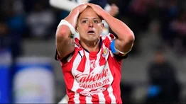 Chicharito Hernández recibe duro castigo de Chivas  