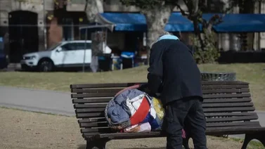 Trump ordena trasladar a centros de acopio o rehabilitación a personas sin hogar