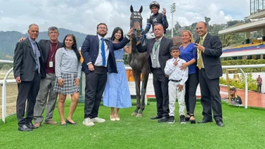 Luego de dos meses de su debut entrenador se estrena con éxito en el recinto de ganadores La Rinconada 