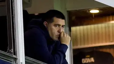 Riquelme en el ojo del Huracán tras nueva derrota de Boca Juniors Riquelme en el ojo del Huracán tras nueva derrota de Boca Juniors