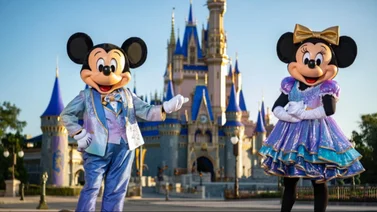 Confusión en Disneyland: un anuncio erróneo causa caos entre los visitantes
