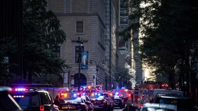 Tragedia en Nueva York: Tiroteo en la sede de la NFL de Manhattan deja dos heridos y al atacante muerto (+Video)
