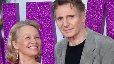 Pamela Anderson y Liam Neeson acaramelados en Nueva York Pamela Anderson y Liam Neeson acaramelados en Nueva York