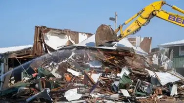 Comenzó la demolición del hipódromo de Pimlico Race Course Comenzó la demolición del hipódromo de Pimlico Race Course