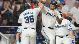 De la lona al trono: La histórica metamorfosis de los Marlins de Miami