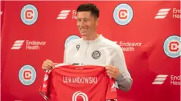 Robert Lewandowski cierra su ciclo europeo por respeto y amor al Barça